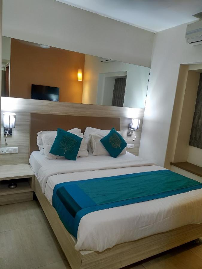 Apollo Guest House Мумбаї Екстер'єр фото